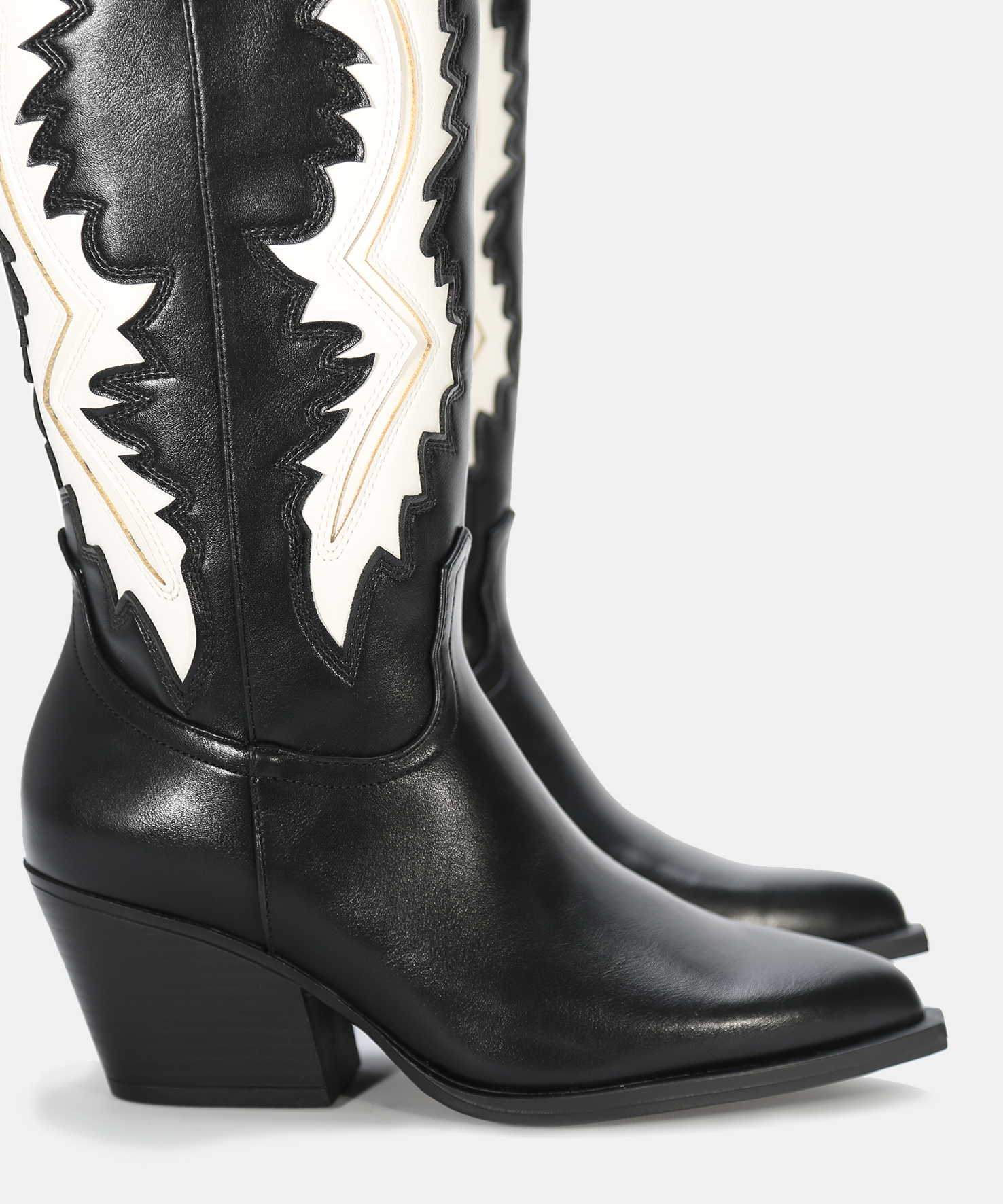 Botas tac&oacute;n cowboy bicolor image number null